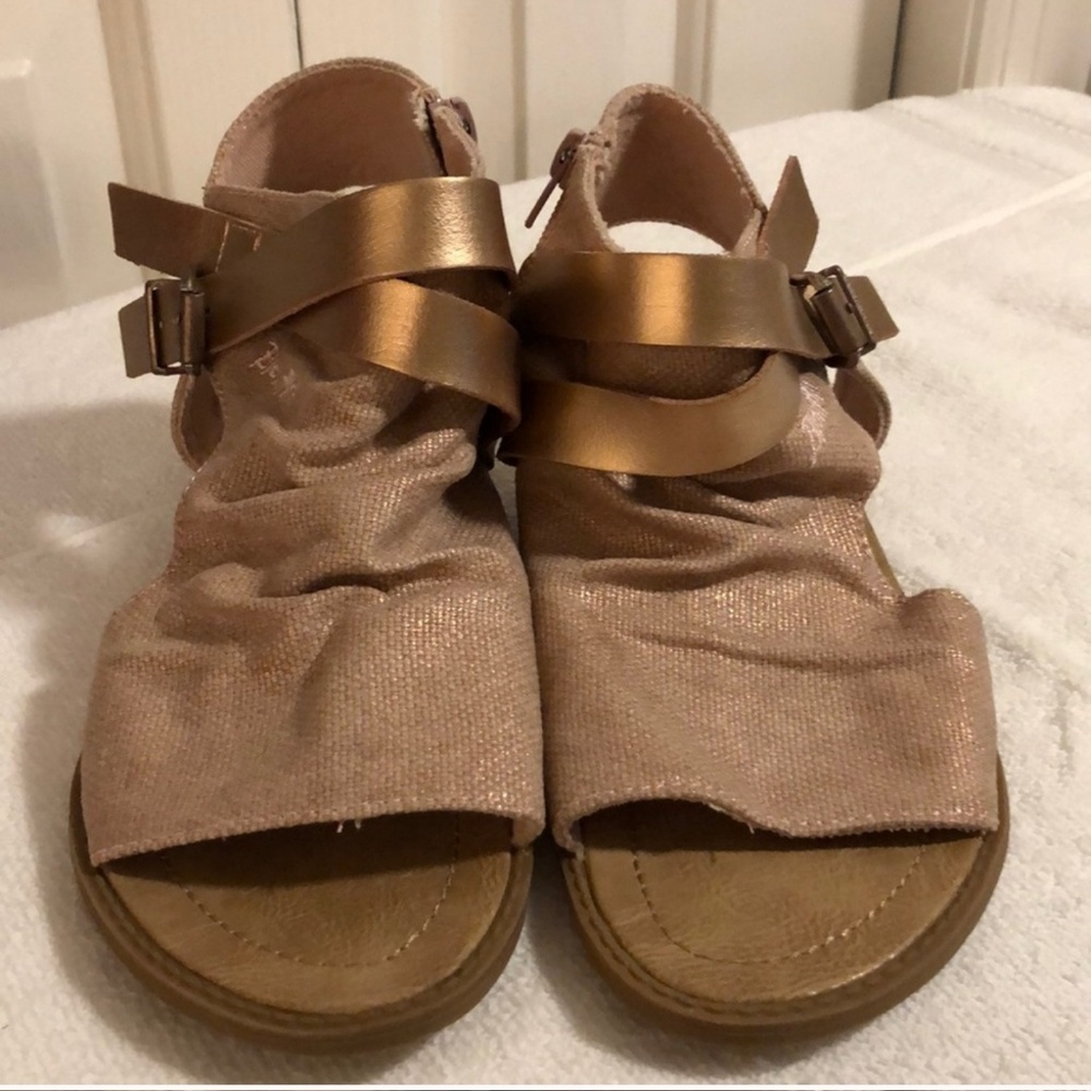 Blowfish Pink Gladiator Sandals with Buckle